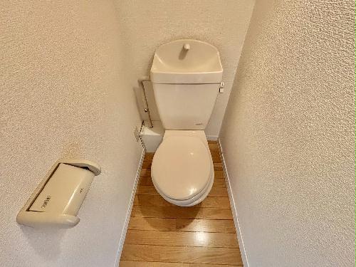 トイレ　設備・仕様は号室により異なる為、現況を優先いたします。