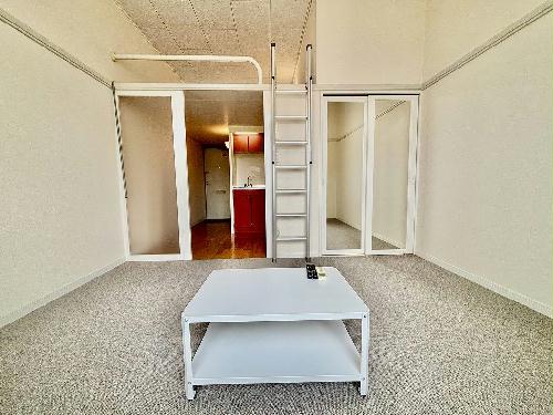 居室・リビング　２階　部屋