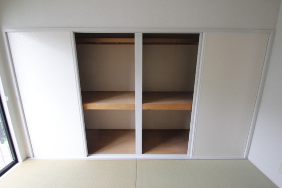収納　※別部屋の写真です