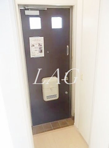 玄関　玄関です。