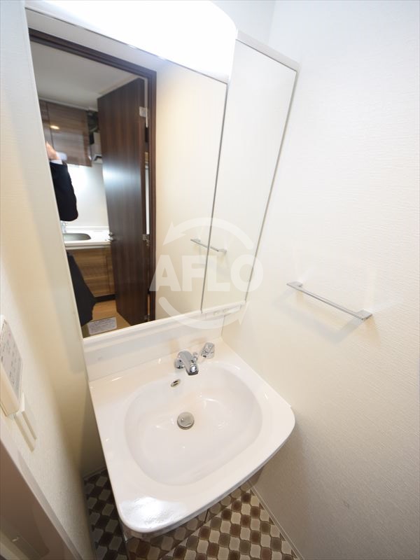 洗面設備　ファーストフィオーレ天王寺筆ヶ崎EYE　独立洗面台