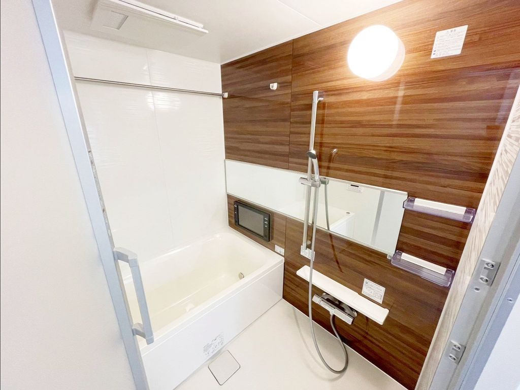 バス・シャワールーム　バルコニー