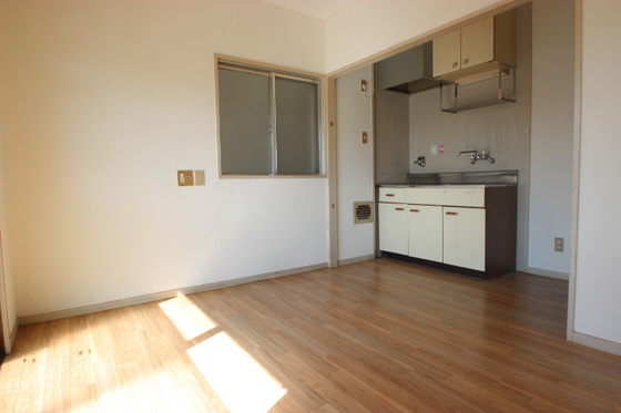 居室・リビング　※別部屋の写真です