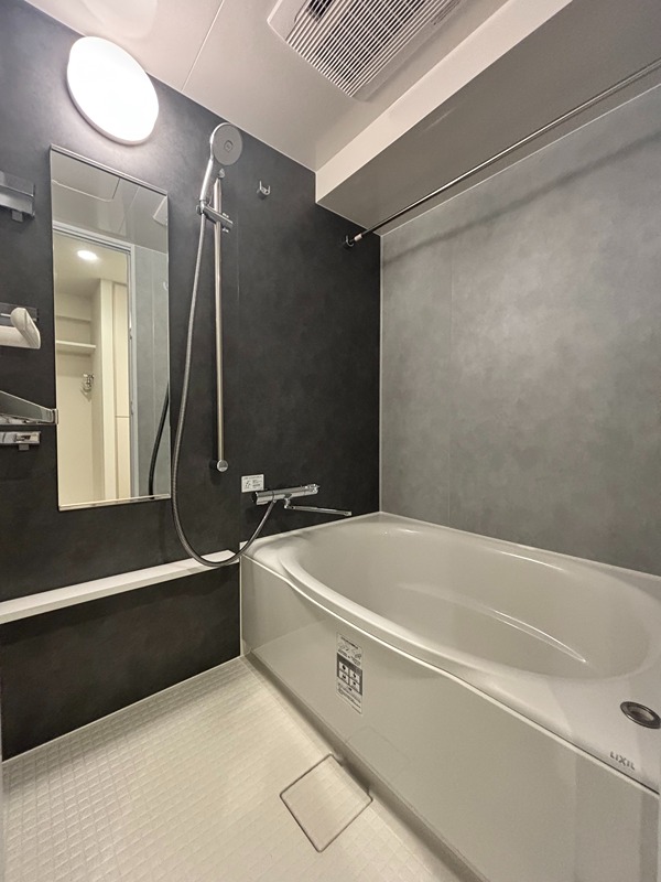 バス・シャワールーム　※写真304号室コピー