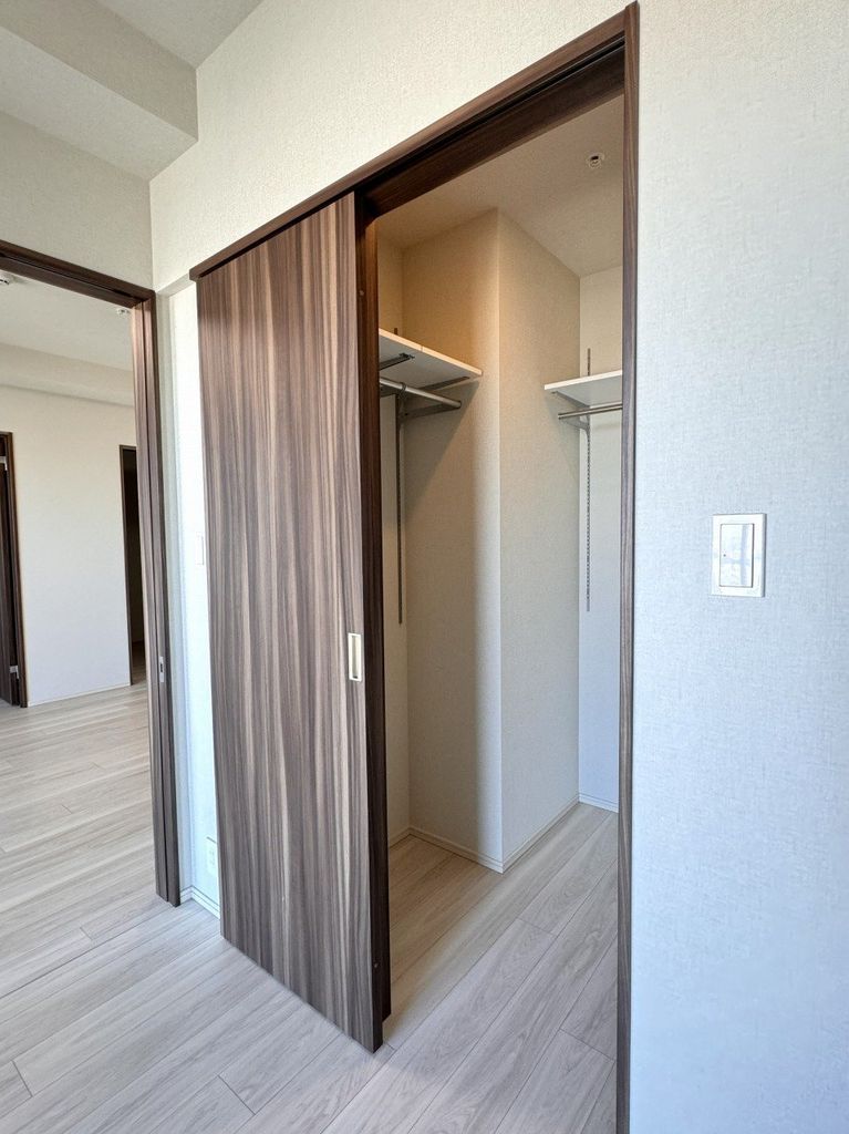 収納　ウォークインクローゼット