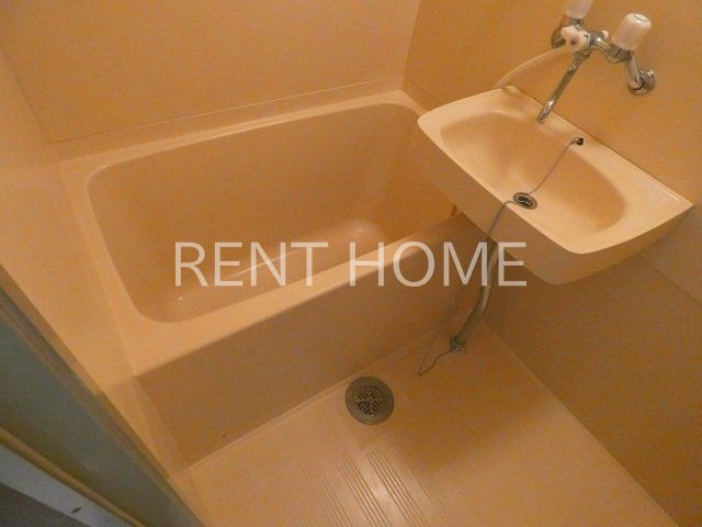 バス・シャワールーム　セパレートタイプです