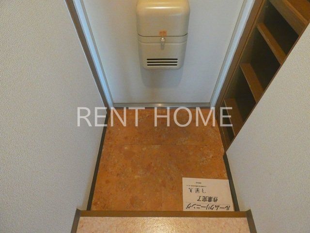 玄関　シューズボックス付き