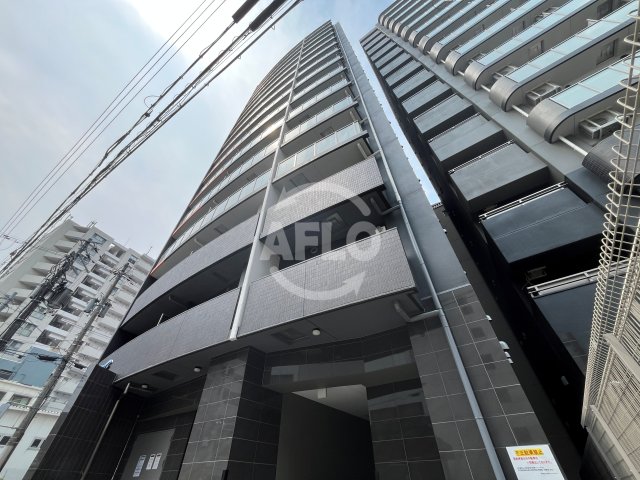 建物外観　セレニテフラン難波　外観