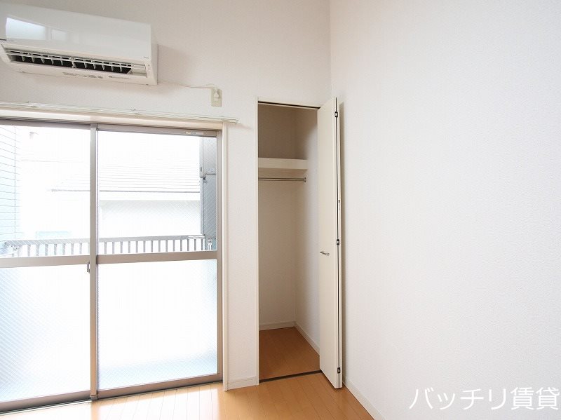 収納　同型タイプの為、現状を優先いたします。