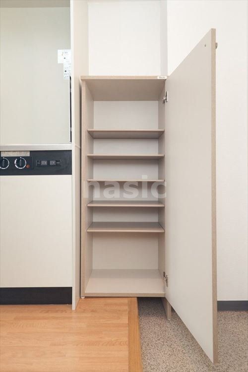 玄関　シューズボックス