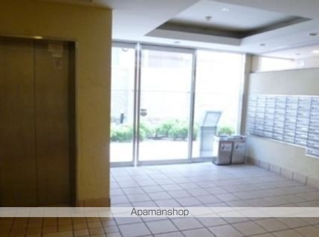 ロビー　ロビー