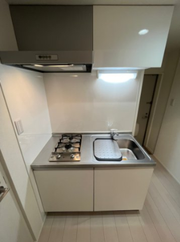 キッチン　同シリーズ物件のモデルルームになります※現況優先