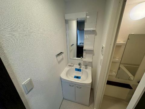 洗面設備　洗髪洗面化粧台