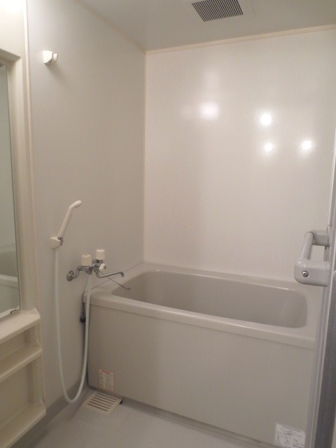 バス・シャワールーム　お風呂です