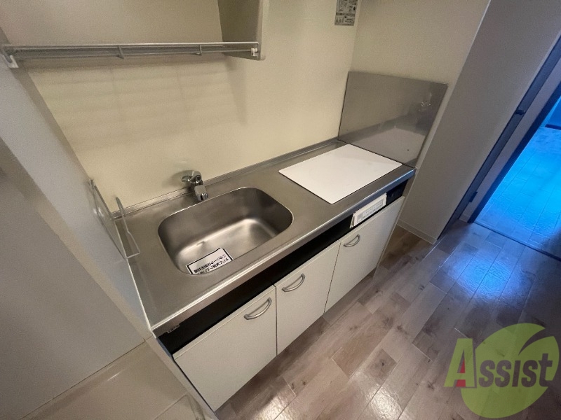 キッチン　モデルルームのお写真になります。