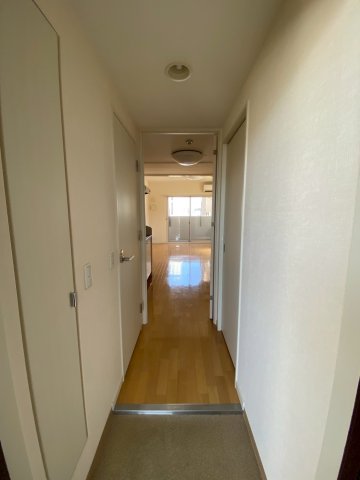 玄関　明るい玄関です