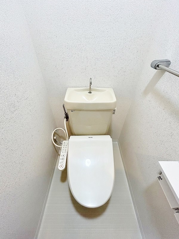 トイレ　★温水洗浄便座トイレ★