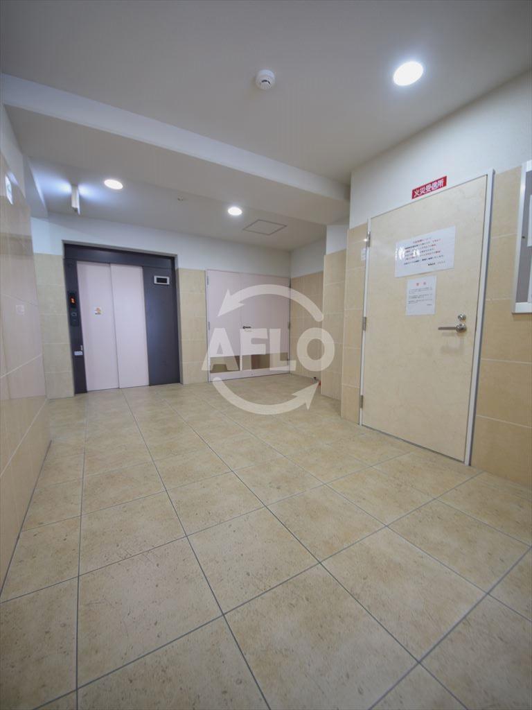 ロビー　LIVIAZ NAMBA LUCE　ロビー