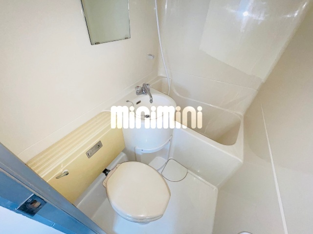 バス・シャワールーム　お掃除らくらくユニットバス