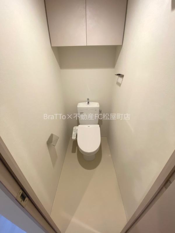 トイレ　トイレ（ウォシュレット付き）