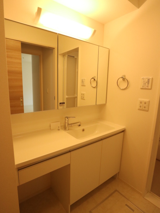 洗面設備　サニーテラス喜連