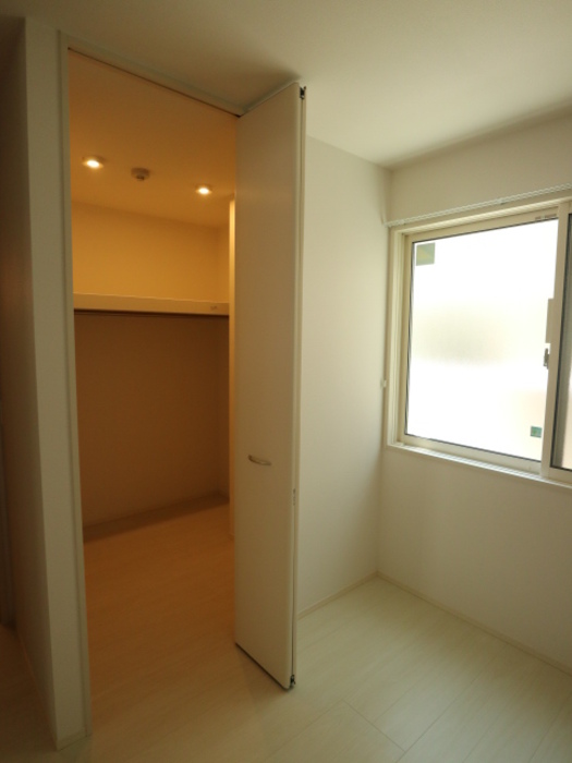 収納　サニーテラス喜連