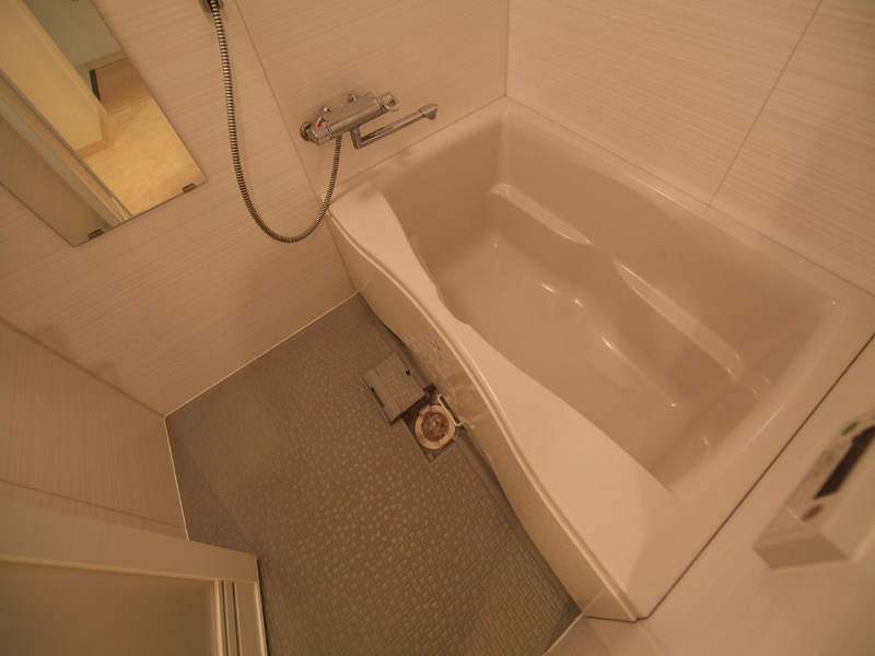 バス・シャワールーム　バスルーム　浴室暖房乾燥機付き