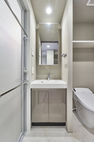 洗面設備　※参考写真