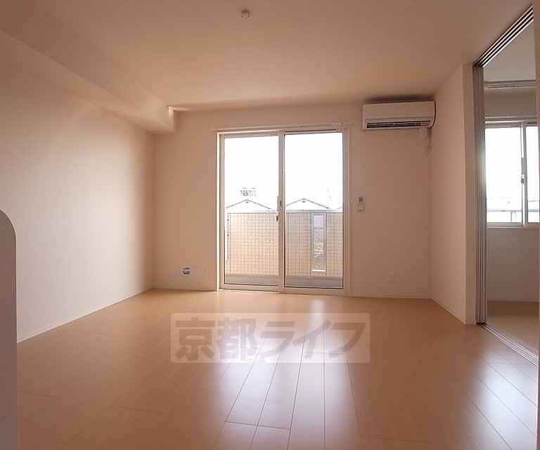 居室・リビング　１２．２帖のＬＤＫです。