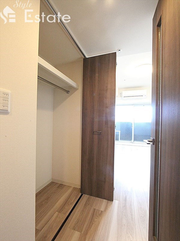 収納　クローゼット