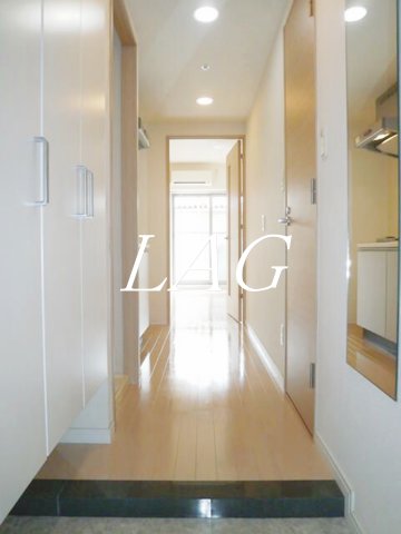 玄関　玄関です。