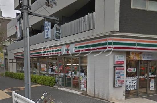 コンビニ　セブンイレブン荻窪桃二小南店（コンビニ）まで169m
