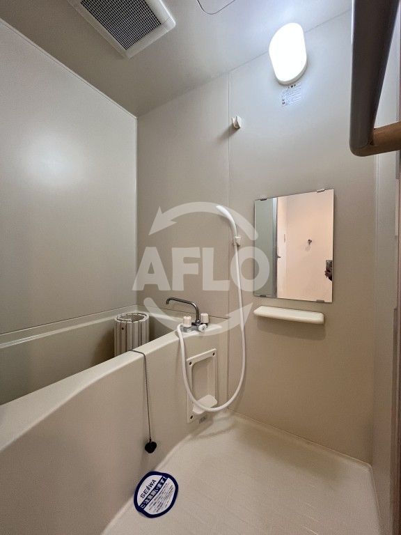 バス・シャワールーム　グランパシフィック十三　浴室