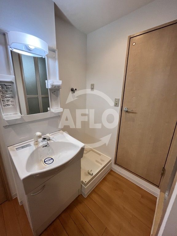 洗面設備　グランパシフィック十三　洗面台