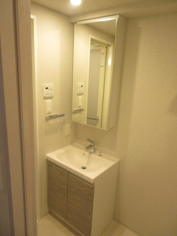 洗面設備　※同タイプ別号室