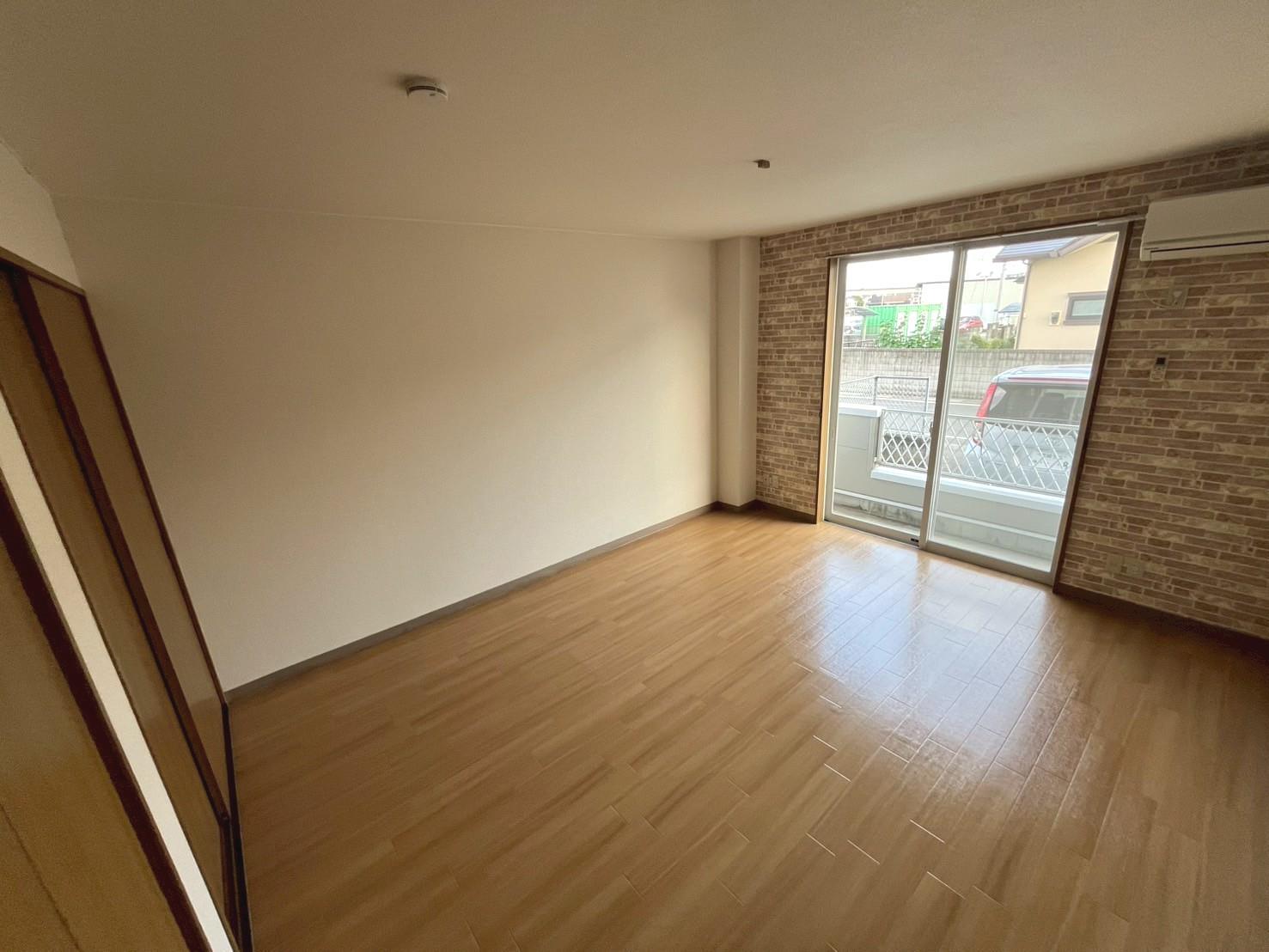 居室・リビング　※現状優先。