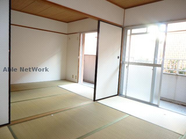 居室・リビング　※同物件、別部屋の写真です