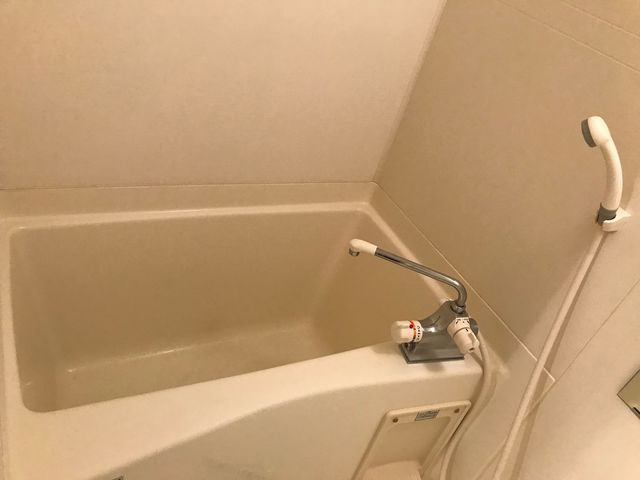 バス・シャワールーム　風呂