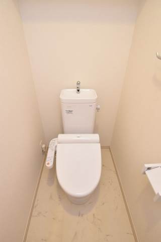 トイレ　別号室イメージ