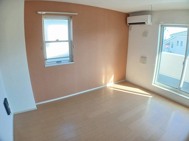 居室・リビング　ゆったりとした居間です