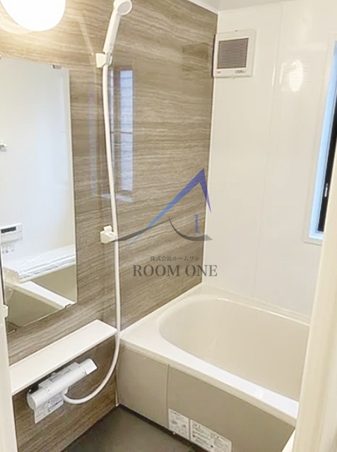 バス・シャワールーム　お風呂です。