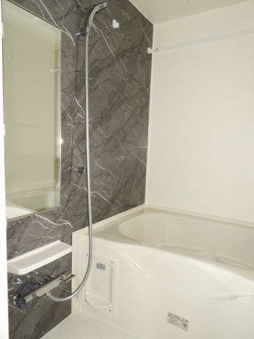 バス・シャワールーム　お風呂で日々の疲れを落としましょう