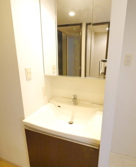 洗面設備　※参考写真