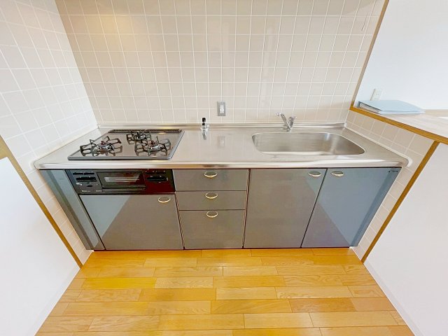 キッチン　キッチンでお料理をお楽しみください