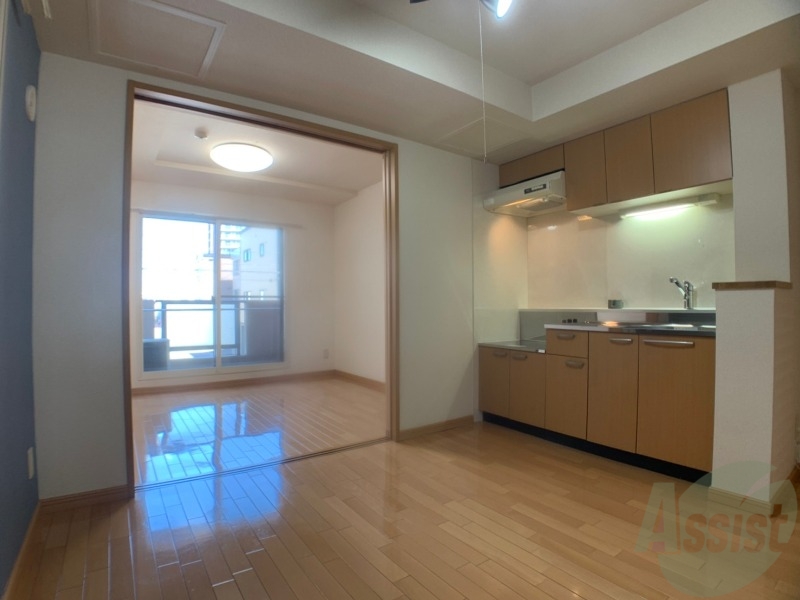 居室・リビング　広くてキレイなお部屋が広がっていて、充実した生活が送れそう。