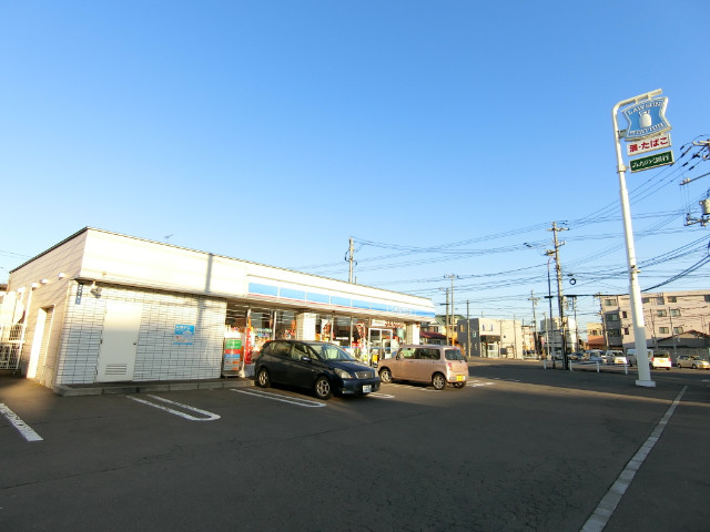 コンビニ　ローソン函館美原店（コンビニ）まで265m