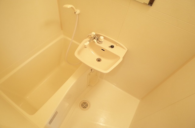 バス・シャワールーム　風呂