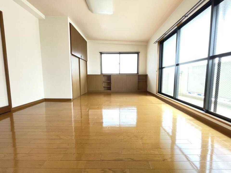 居室・リビング　リビング