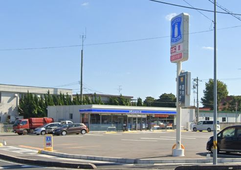 コンビニ　ローソン 出雲小山町店（コンビニ）まで835m