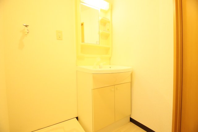 洗面設備　※別室の参考写真の為、現況優先です。